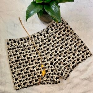 WHITE HOUSE BLACK MARKET